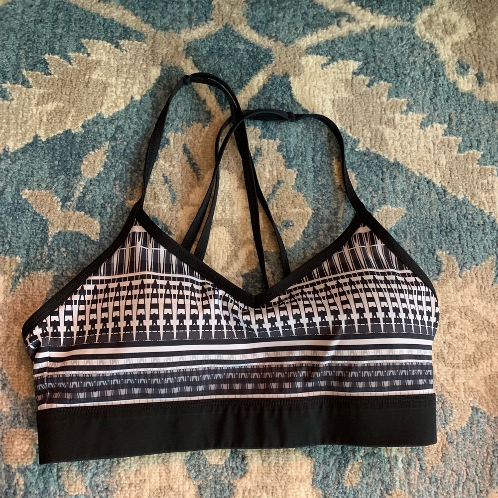 Lorna Jane sports bra